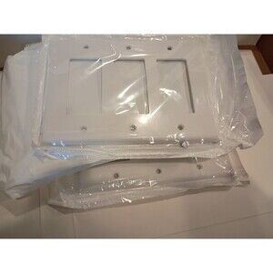 Lot Of 8 Leviton Decora/GFCI Device Midsize Wall Plate 3-Gang White 80611-W B197
